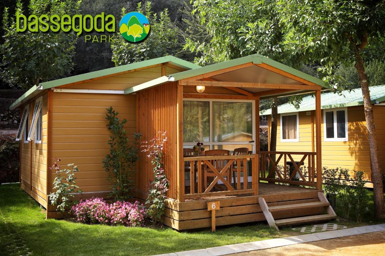 Hotel Camping Bassegoda Park à Albanya Extérieur photo